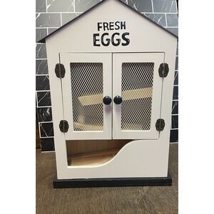 Red Shed Farm Fresh Egg Holder Counter or Wall Mount Dispenser 17" x 11" x 4"